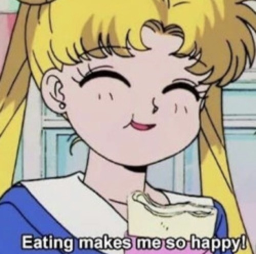 thinbunnie:Sailor moon describes me perfectlyFav animeUsagi...