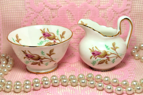vintage vintage lace pink lace vintage pink tea party pearls vintage pearls fair verona fair verona antiques fva