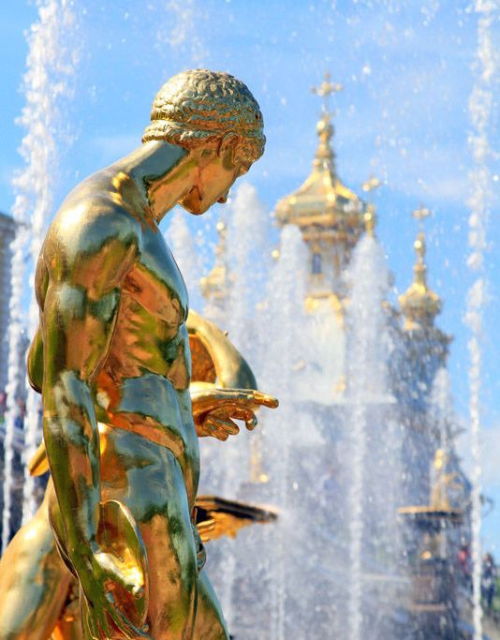 tfootielover:theimperialcourt:Peterhof Palace, St...