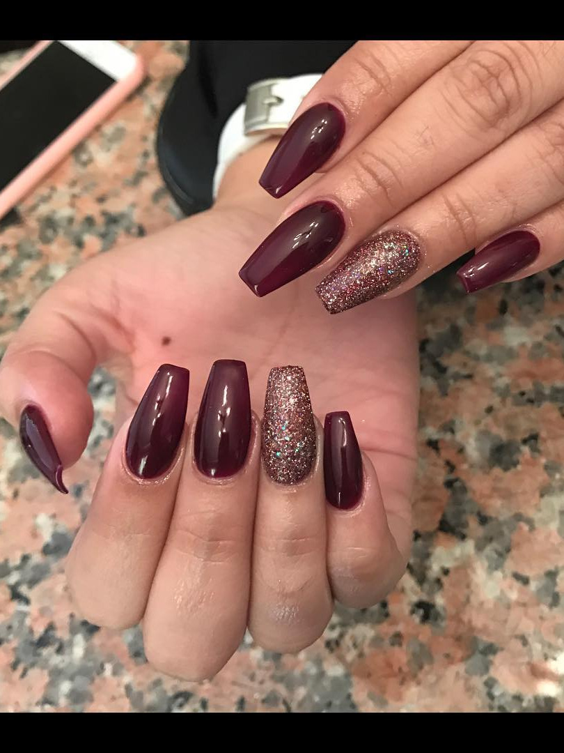 pro nails, lavender nails, onychomycosis, sns dip powder, opi gel nail polish Burgundy Coffin Nails with Glitter 