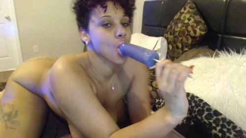 skeet-n-go:#pinksugar always make my dick jump #ebony #redbone...