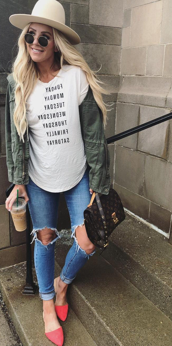 50+ Cozy Outfit Ideas You Need - #Cute, #Girls, #Photo, #Fashionblogger, #Streetwear Finally Saturday The perfect weekend tee Shop my weekend look here OR by following me on the  App  