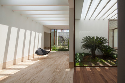 tropicale-moderne:<br /><br />House of Eight Gardens by Goko MX // Cuernavaca, Mexico