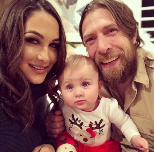 daniel-bryan-and-brie-bella-fanfiction-rated-m-solo-para-adultos-en