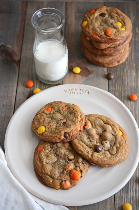 fullcravings:Browned Butter Chocolate Candy Cookies