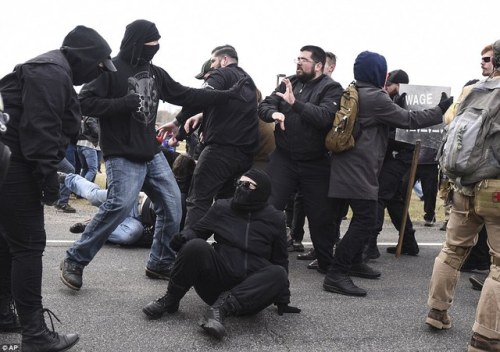 kropotkindersurprise:March 5 2018 - Local antifascists...