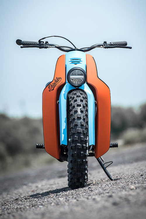 creative-archive:Honda K-Speed’s Hip Hop Honda Super Cub...