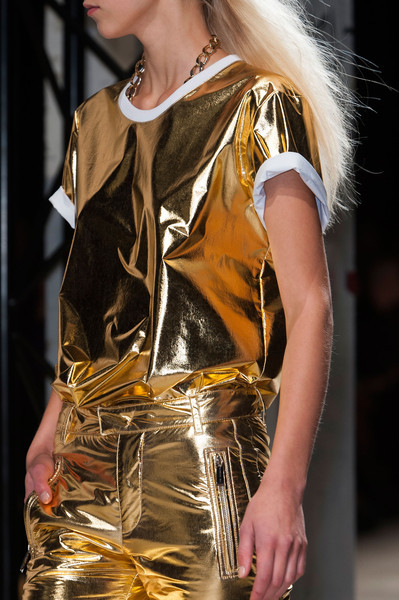 fashion barbara bui style dress details fashion show runway