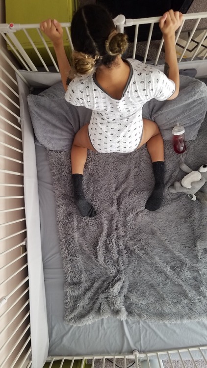 babyyourdoll:Daddy I’m up from my nap!Onesie