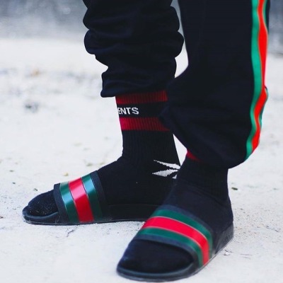 gucci foot flops