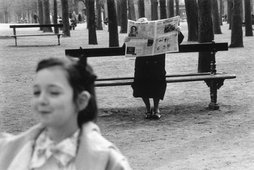 last-picture-show:Duane Michals, Grandmother and Odette visit...