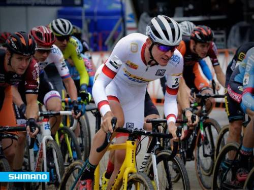 Toon Aerts wins Round 2 of the UCI Cyclocross World Cup at...