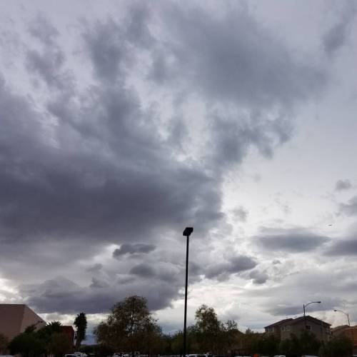 Crazy sky’s all day today! #clarkcountynv #clouds #sky...