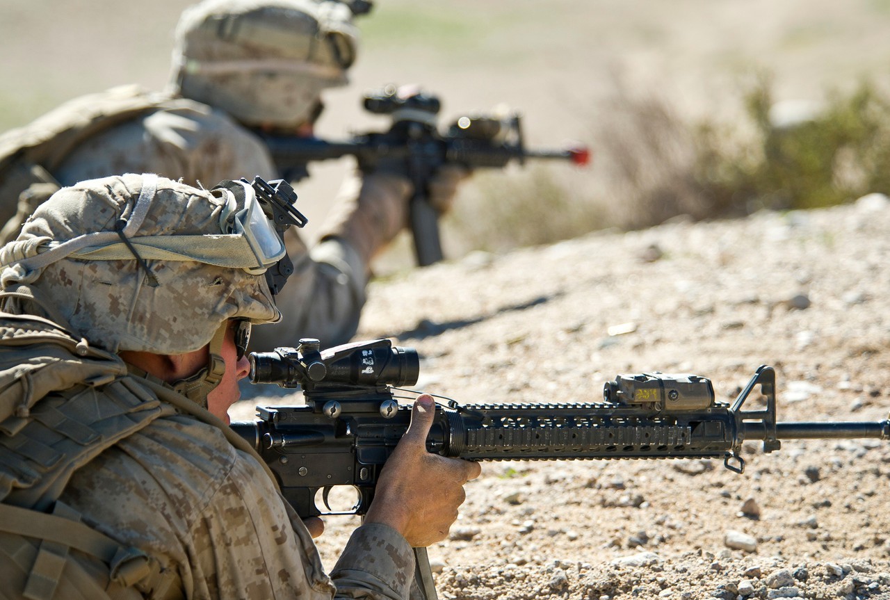 Military Armament | Marines with Combat Logistics Battalion 13, 1st...