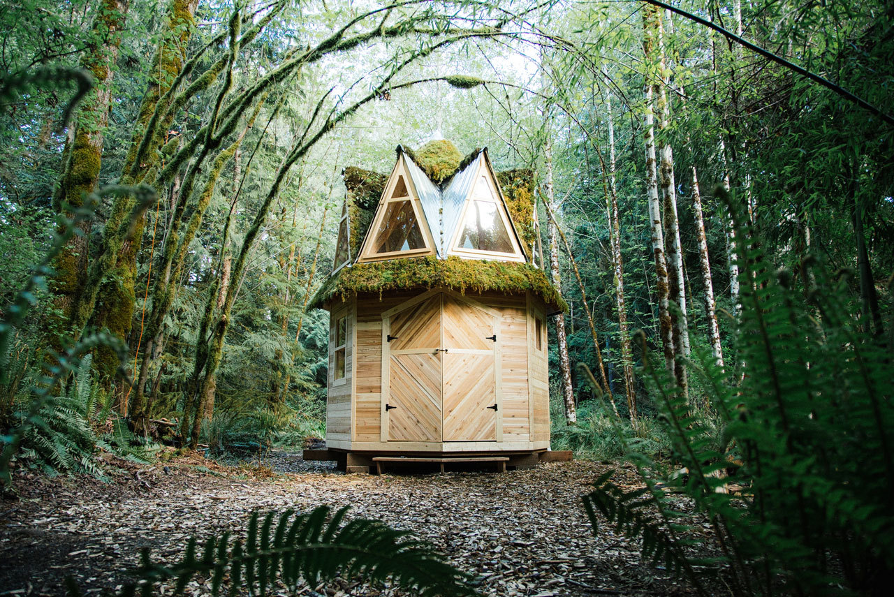 Cabin Porn â€” Constructed in 22 days in Washington by builder ...