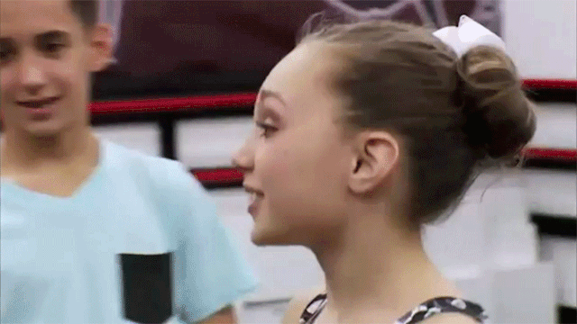 Maddie S First Kiss Season 4 Episode 23 Dance Moms Confessions