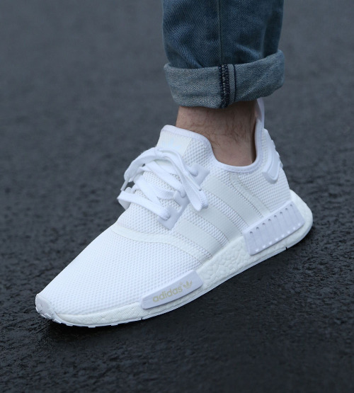 all white adidas nmd mens