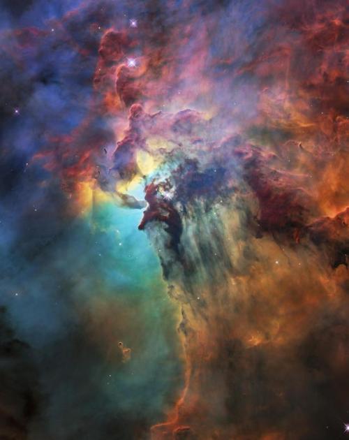 spaceexp:Hubble’s 28th birthday picture of the Lagoon Nebula...