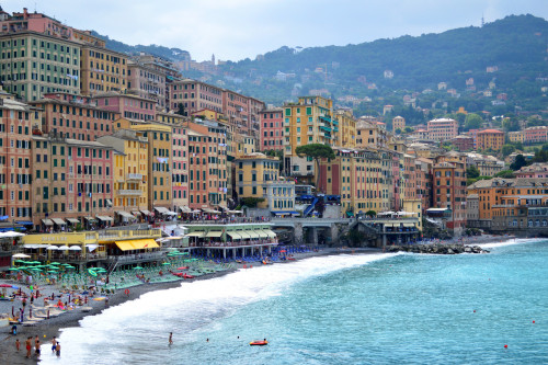 travelingcolors:Cinque Terre | Italy (by Lucy Oliver)