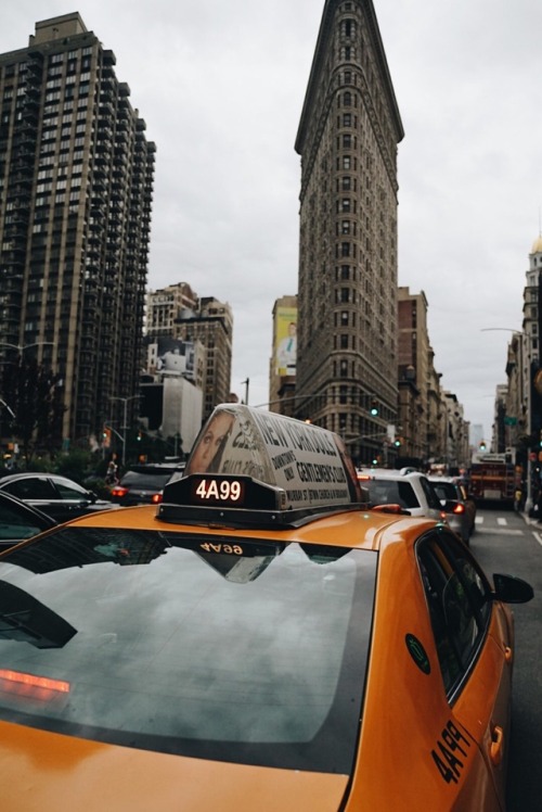 now-youre-cool:Flatiron, New York City