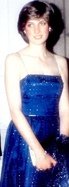princess diana blue gown