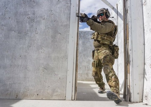 tacblog1:3rd Special Forces Group (Airborne) work with the Air...