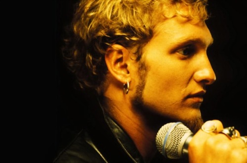 rock-basstard:Layne Staley, Sea Of Sorrow photoshoot