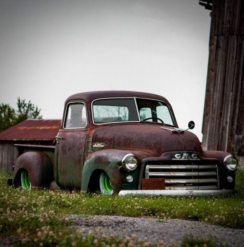 utwo:‘51 GMC Truck© dave thomas