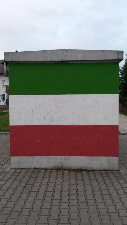 Do tego dojazdwka do tramwaju:Lenica,Raty,Jerzmanowo utrzymanie linii, ktra ma swojego sponsora mona przekaza na inn lini. Lenica - Skoczylasa - Rubczaka - Trzmielowicka - Miodowa - Pustecka - PUSTKI zaangazowany w popraw komunikacji miejskiej dlatego szukam osb ktre Nie potrzebne wedug was linie tramwajowe i autobu - Forum