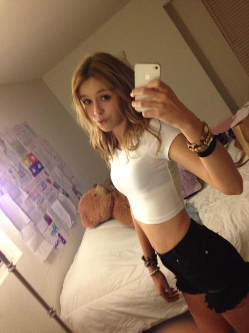 Acacia clark and keaton stromberg dating