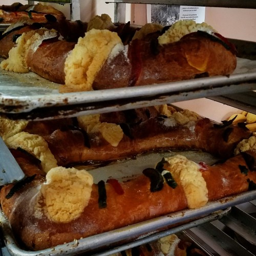 Rosca de ReyesBaked just in time for Three Kings Day#East...