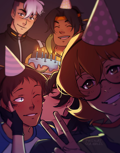 pussycat-scribbles:HAPPY BIRTHDAY, LANCE!! (ﾉ◕ヮ◕)ﾉ*:・ﾟ✧