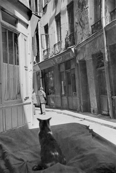 afrouif:Henri Cartier Bresson • Paris 1952