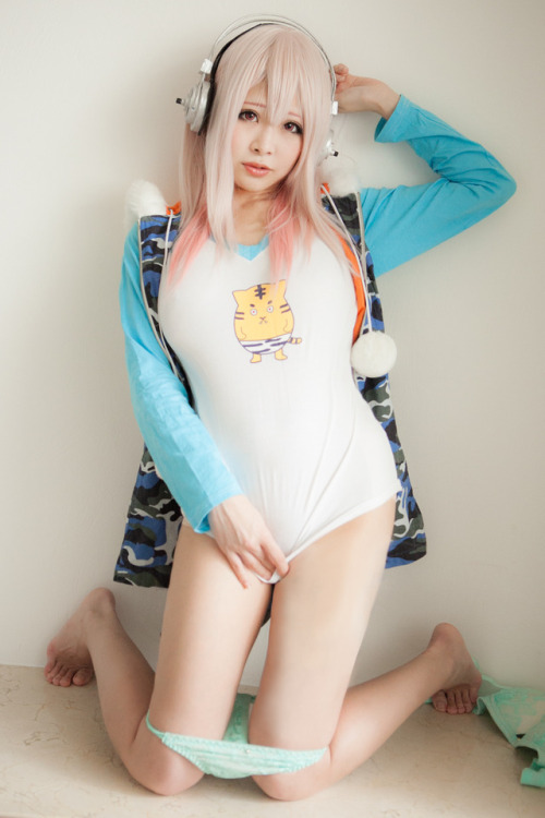 welsonooo:cosplayjapanesegirlsblog:Super Sonico - Super...