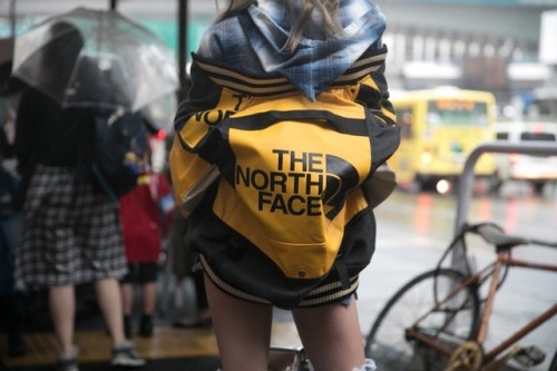 street wear street fashion streetart street art the north face thenorthface supreme nike bape bapesta seoul fashion week japan fashion japan tokyo fashion week dope trill urban fashion grunge luxury quality black blvk blvck blvckfashion rick owens raf simons fear of god fearofgod off white