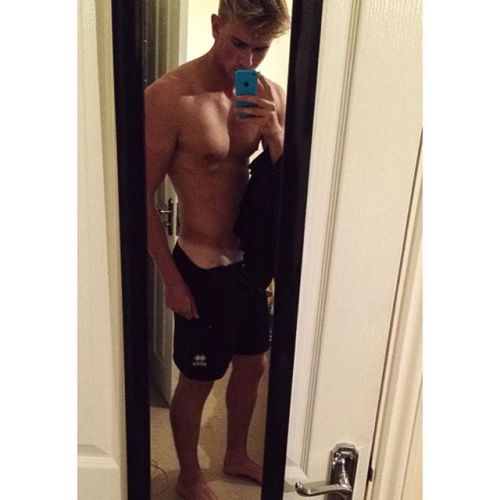 johnnyparker25:exposed-lads2017:Jordan NuttellFit guy