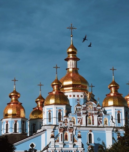 roseoilz:st. michael’s golden-domed monastery by @micolballerin...