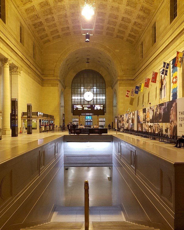 bucktracks — The Great Hall, Toronto Union Station. December...