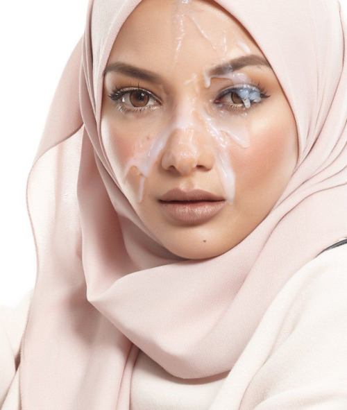 dangbanggirl:Neelofa kna pancuuuuttttt