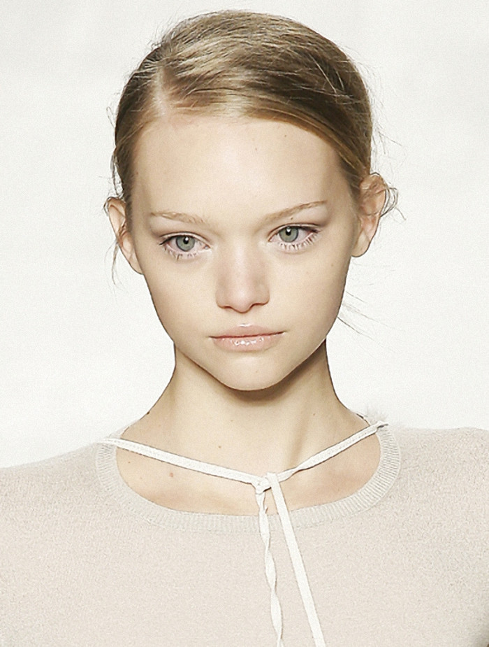 lamorbidezza:
“Gemma Ward at Maxmara Fall 2005
”