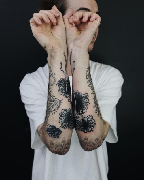 insidetoout:Tattoo by Antoine Larrey