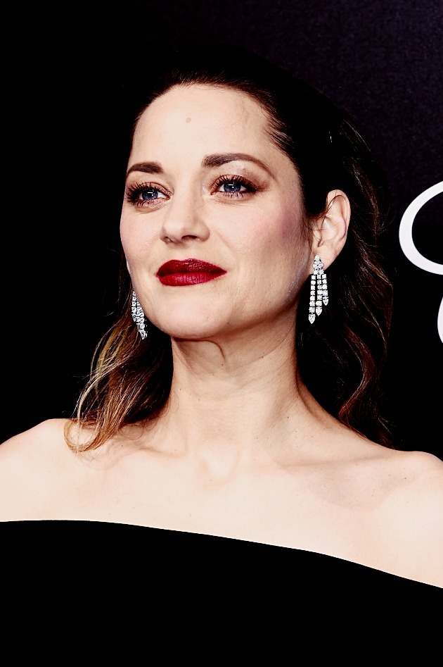 ♛Buuuu♛ - Marion Cotillard attends the Official Trophee...