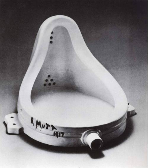 ocasodepoesia:Marcel Duchamp 