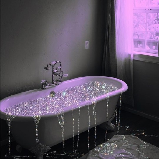 bathtub on Tumblr 