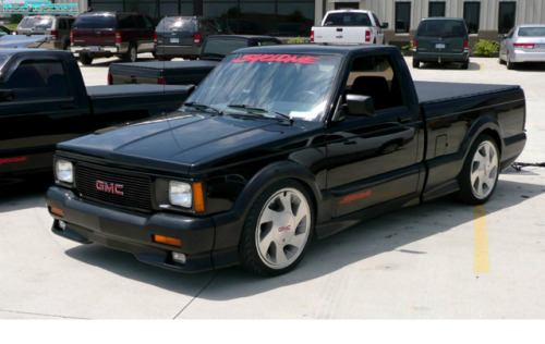 radracerblog:GMC Syclone Mini Truck