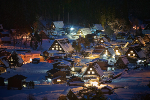 nubbsgalore:the village of shirakawa-gō in japan’s gifu...