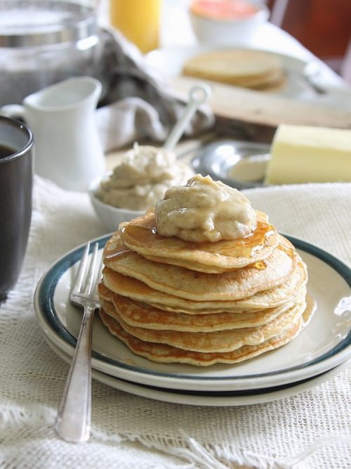 delish-eats:coconut ricotta pancakes with caramelized banana...