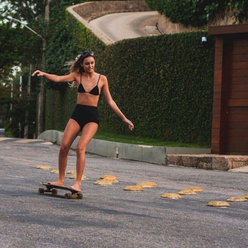 surfandbefree:http://surfandbefree.tumblr.comJuliana...