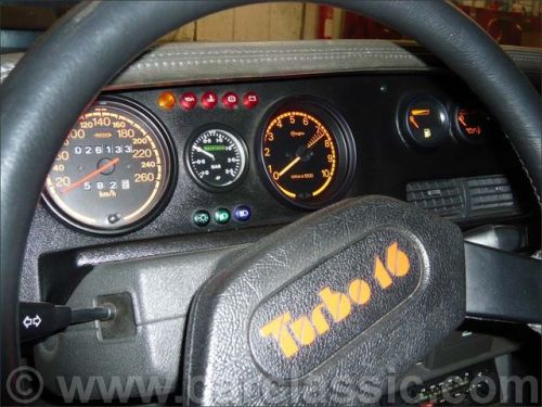 nerddecarro:Peugeot 205 Turbo 16 1984