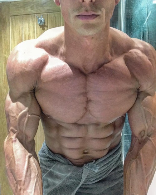 realmusclelover:Most Vascular